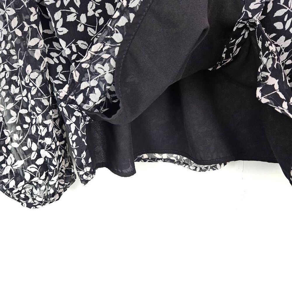 VINCE CAMUTO Front Button Black White Leaf Sheer Sleeved Career Blouse Top Small - Picture 5 of 6